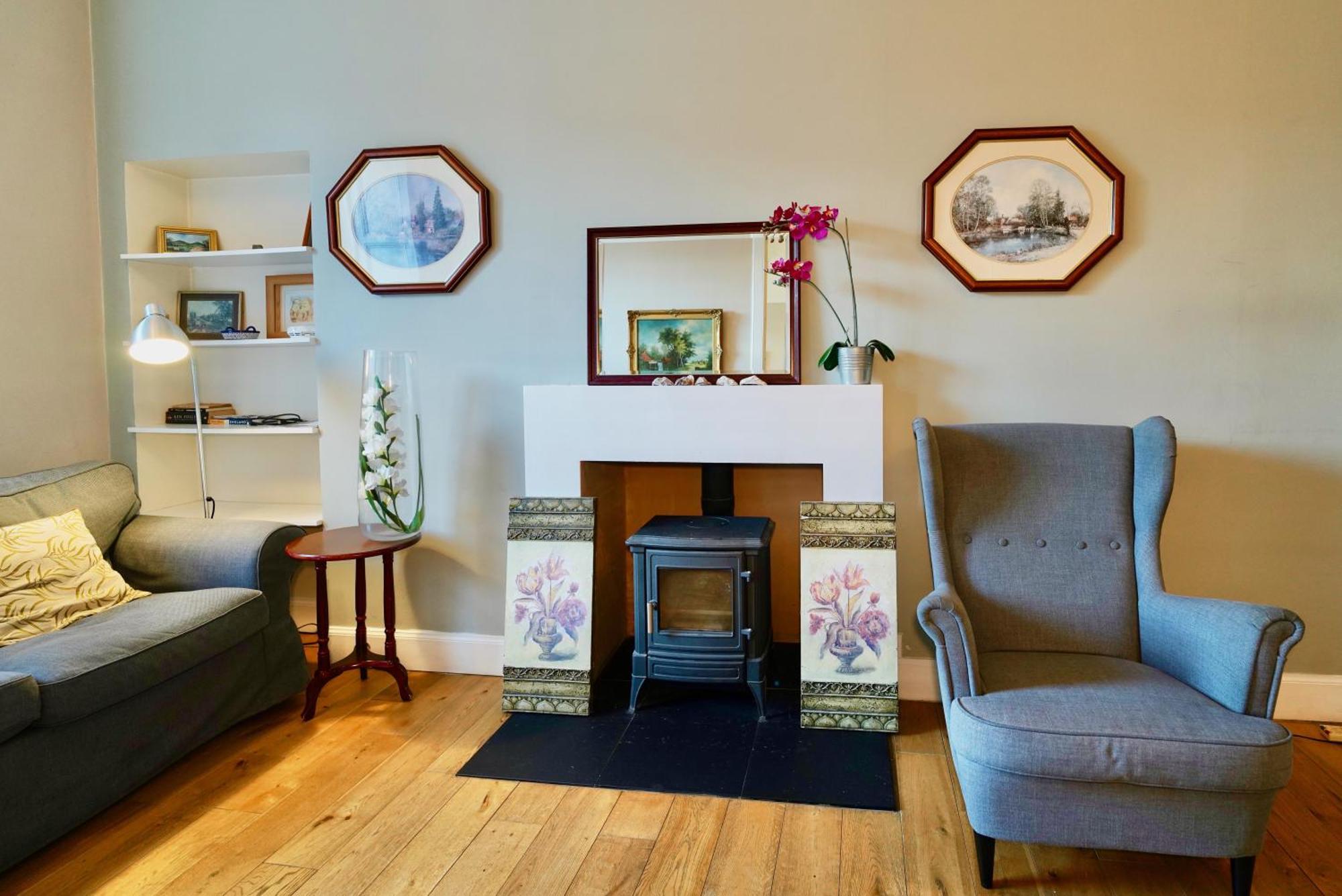 Spacious 2 Bed Apt Next To Royal Mile & Waverley Единбург Екстериор снимка
