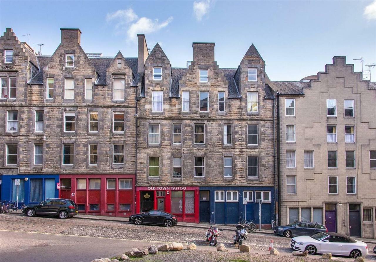 Spacious 2 Bed Apt Next To Royal Mile & Waverley Единбург Екстериор снимка